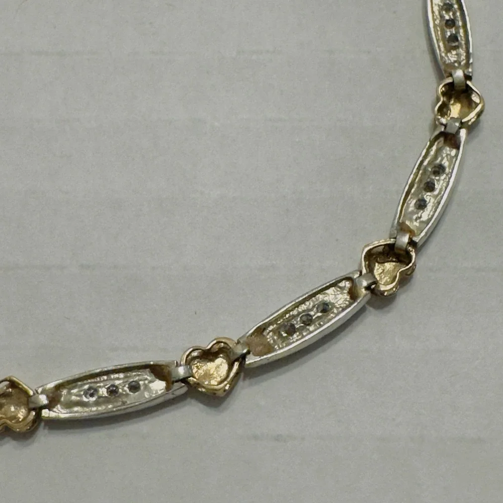 5.6gr 10k Yellow White Gold Diamond Heart love Bracelet Delicate Dainty Feminine